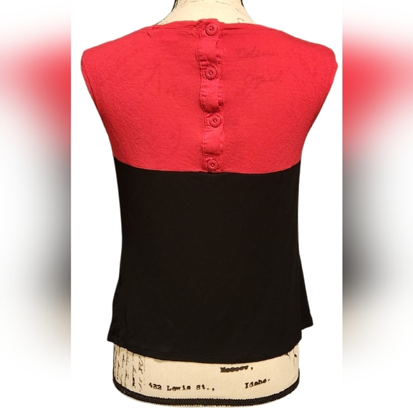 Forever 21 Color Block Sleeveless Blouse - Picture 2 of 3